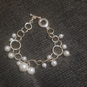 Elegant Silver Pearl Bracelet